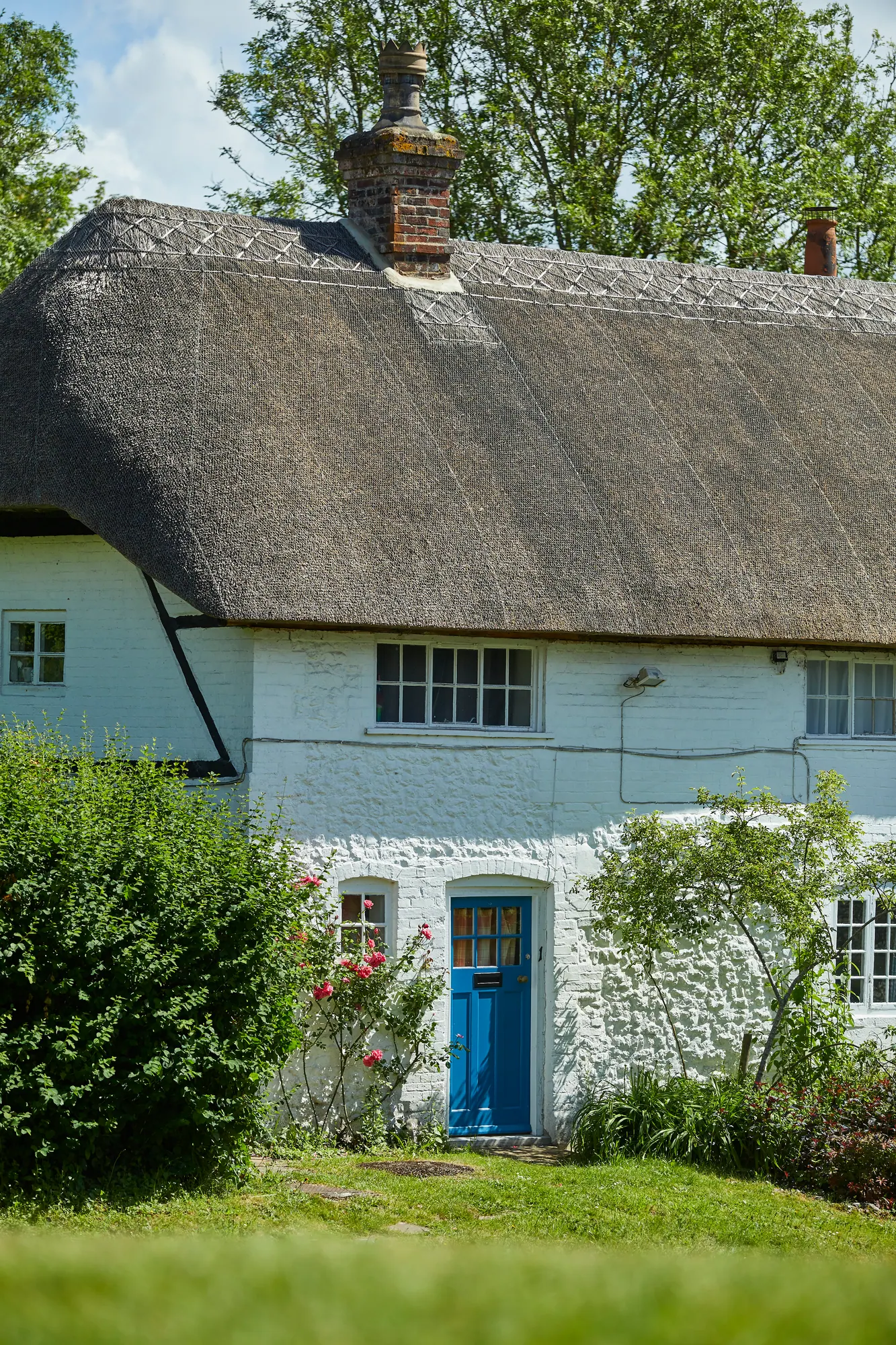 A thatched cottage in Ham (illustrative: no Stables photograph yet)